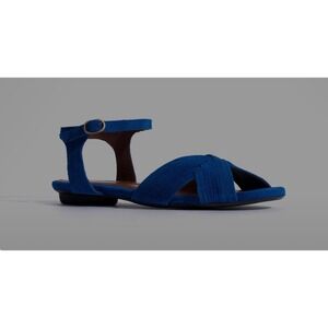 Anonymous Copenhagen Niabi 10 sandals in Electric Blue calf suede
NAIBI size 9